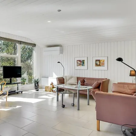 Henkil - 700m From The Sea In Nw Jutland By Interhome Holiday home