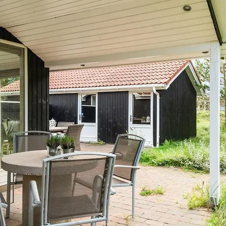 Holiday home Henkil - 700m From The Sea In Nw Jutland By Interhome