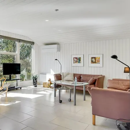 Henkil - 700m From The Sea By Interhome Feriehus *